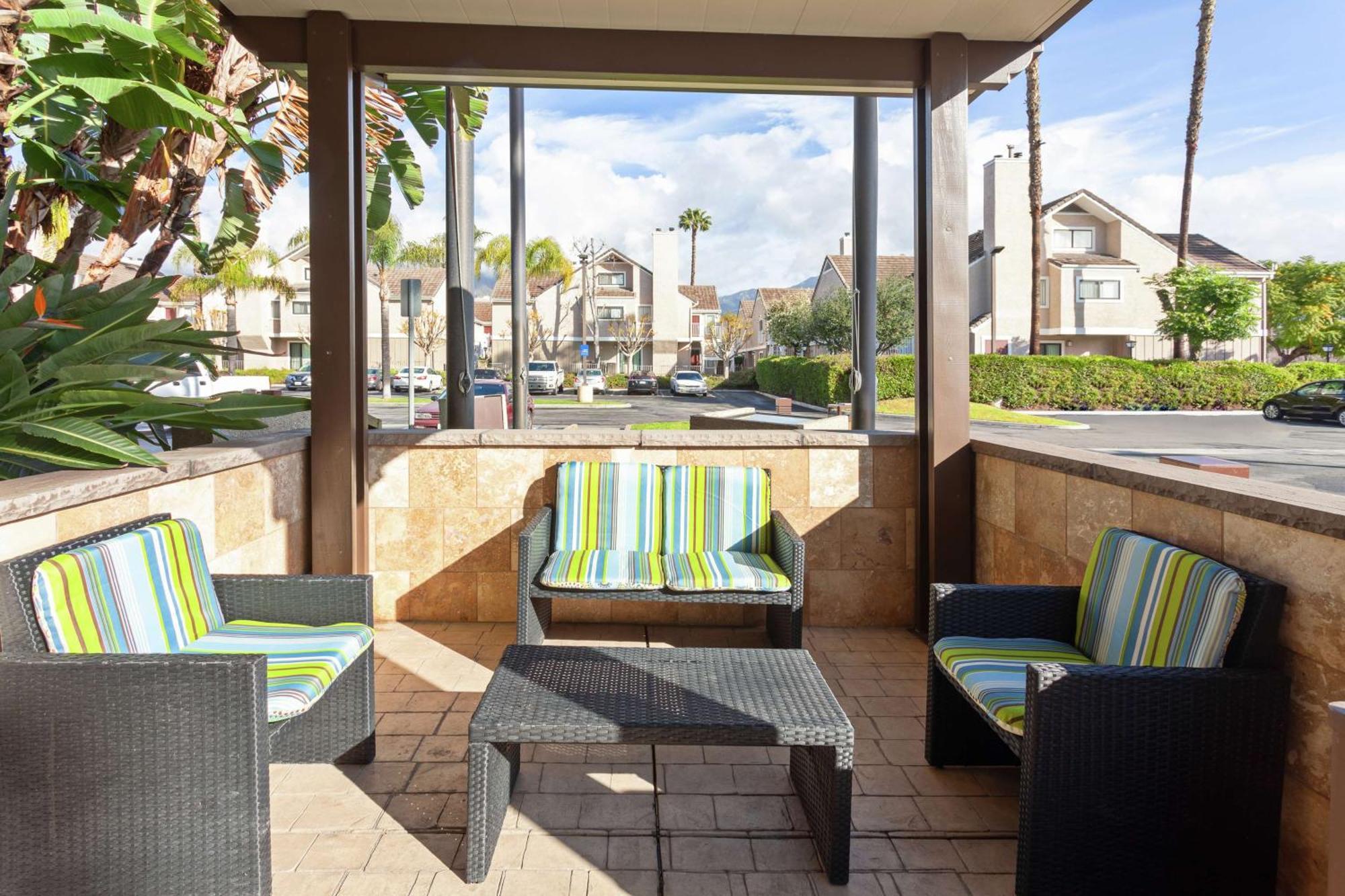 Hampton Inn Los Angeles/Arcadia Exterior photo